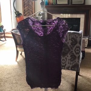 Fitted purple lace shirt